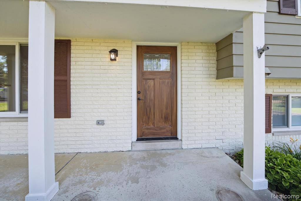 Commerce Twp, MI 48382,5100 Surfwood Drive