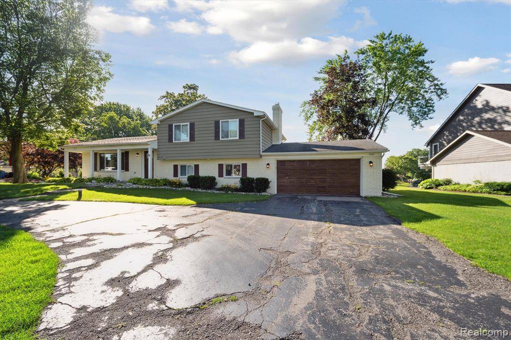 Commerce Twp, MI 48382,5100 Surfwood Drive