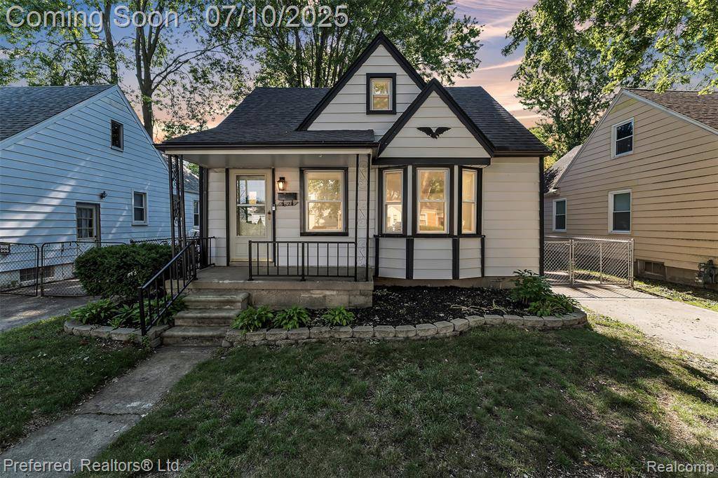 Redford Twp, MI 48239,9624 Columbia