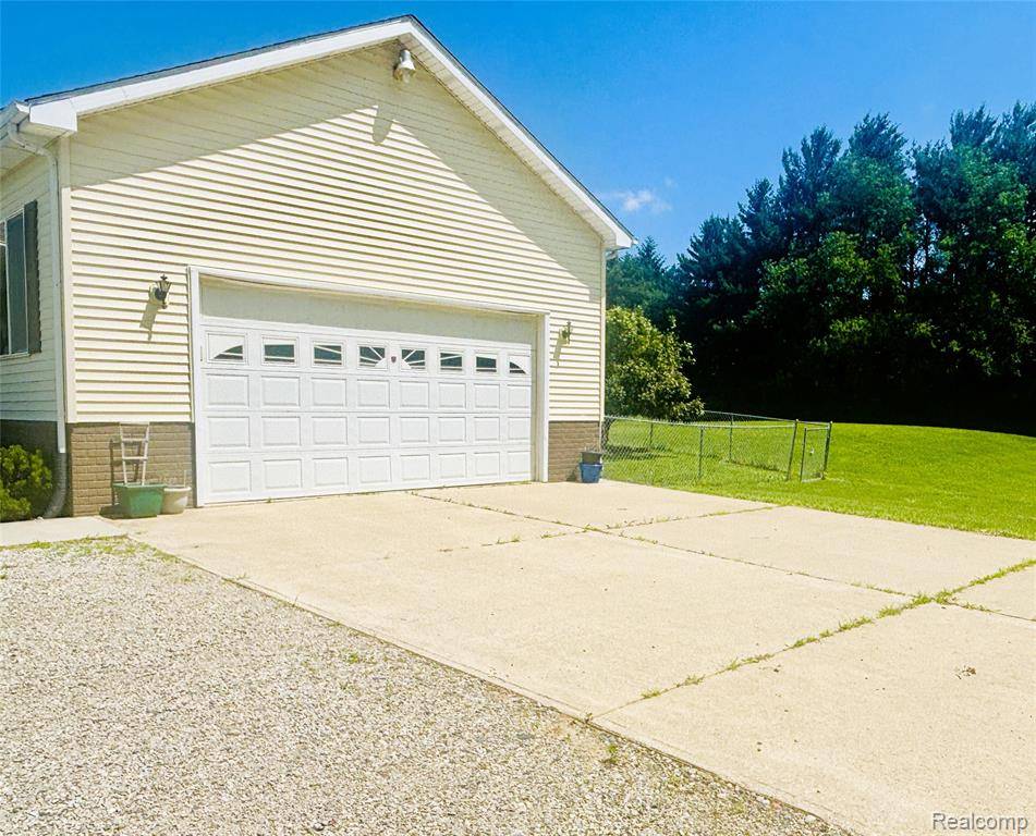 Burnside Twp, MI 48416,5422 Brown City Road