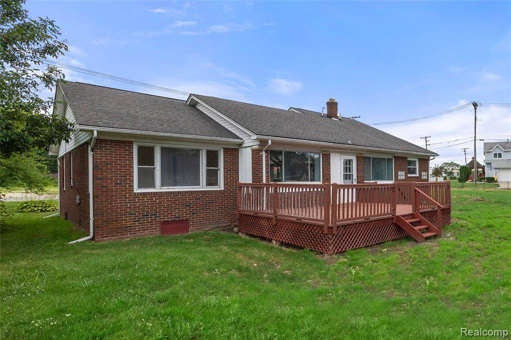 Algonac, MI 48001,701 Pointe Tremble Road