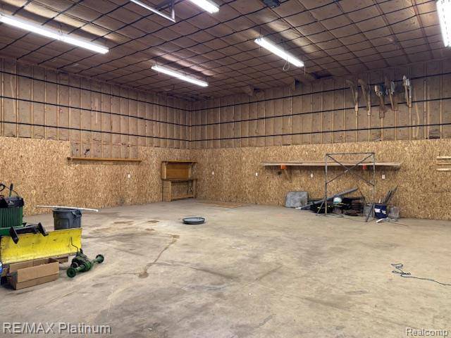 Brighton Twp, MI 48116,9901- B GRAND RIVER AVE