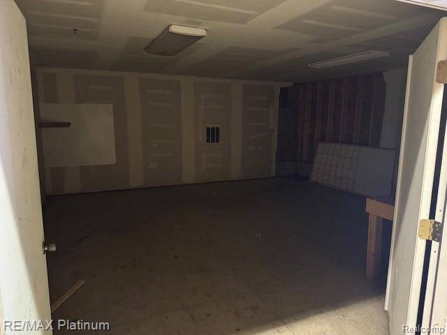 Brighton Twp, MI 48116,9901- B GRAND RIVER AVE