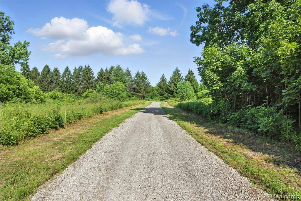 East China Twp, MI 48054,5664 River Road