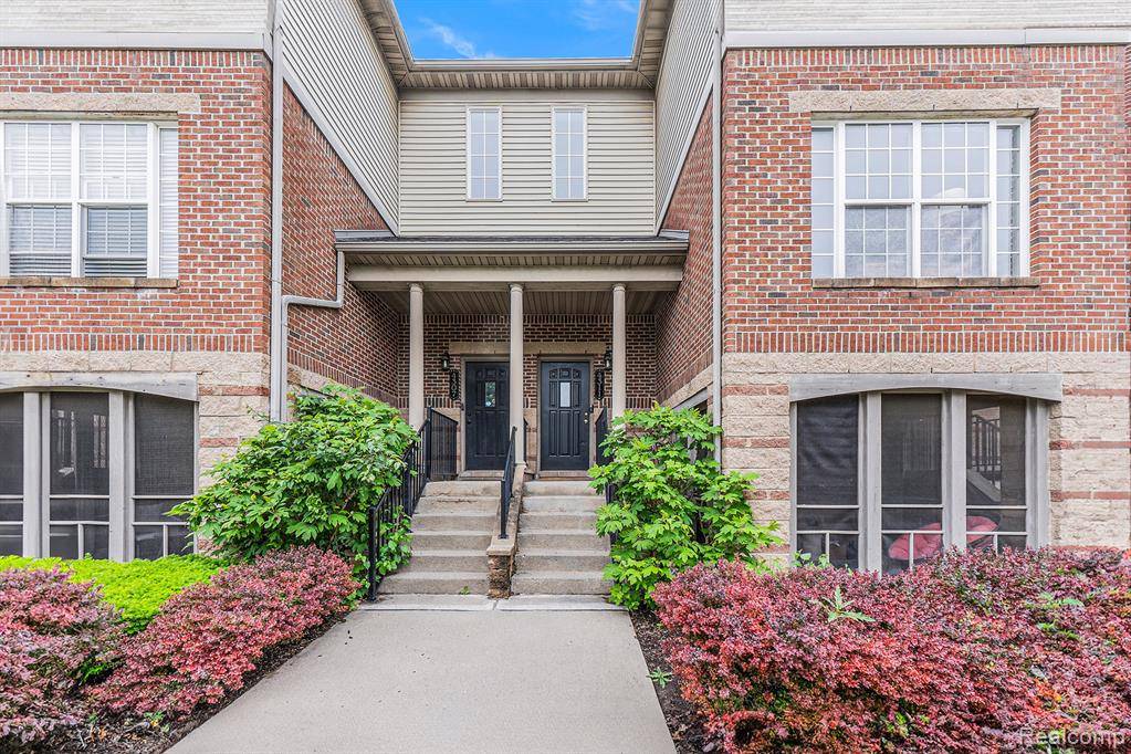 Detroit, MI 48201,4311 MIRACLES Boulevard 22