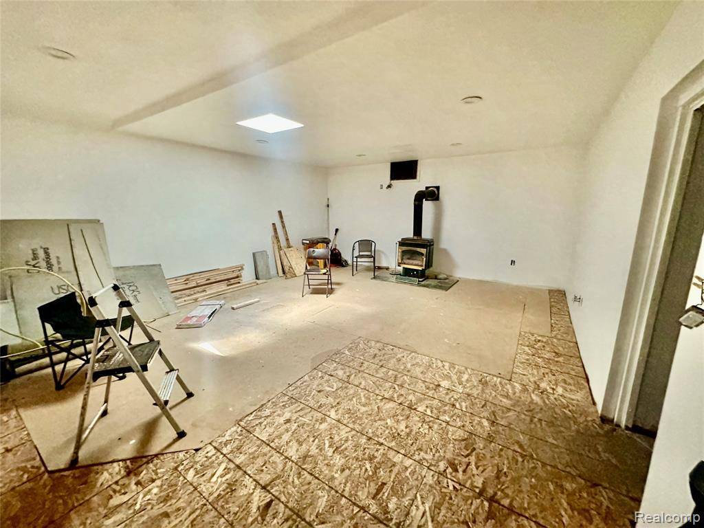 Dearborn Heights, MI 48125,26735 Annapolis Street