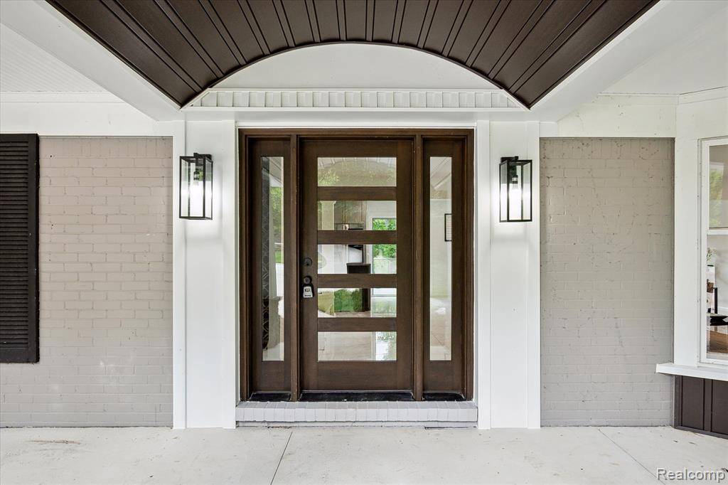 Northville, MI 48167,47103 Timberlane Street