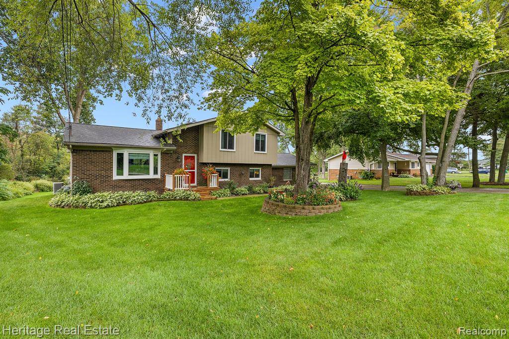 Independence Twp, MI 48346,5021 PAULA Avenue