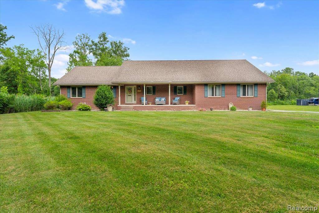 Brownstown Twp, MI 48174,22069 Inkster Road