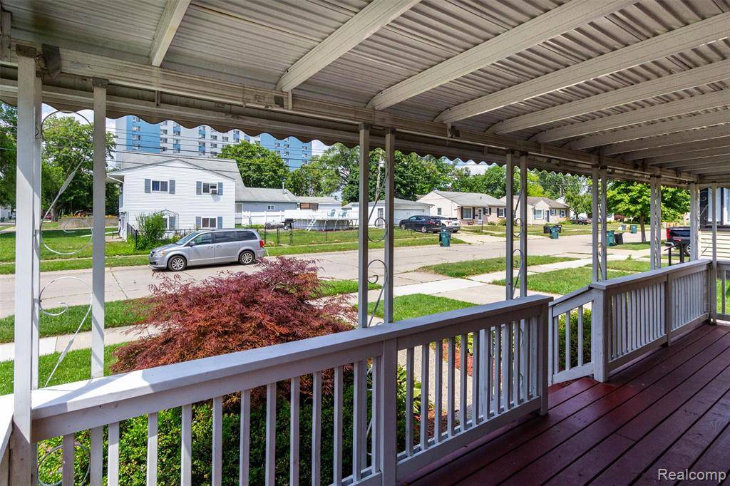 Clawson, MI 48017,287 MADISON Avenue