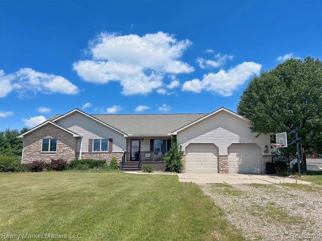 Waterloo Twp, MI 49240,9963 Harr Road