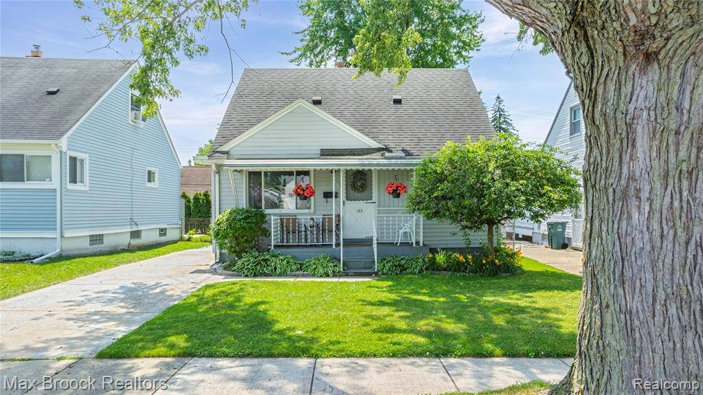 Clawson, MI 48017,133 Tecumseh Street