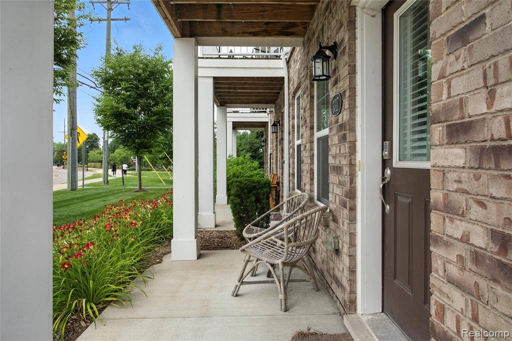 Auburn Hills, MI 48326,3317 Parkways Boulevard