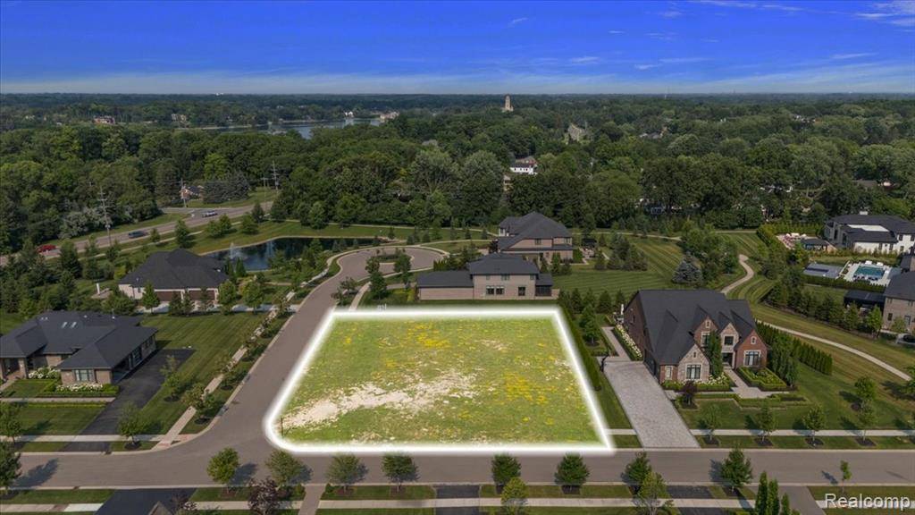 Bloomfield Hills, MI 48302,3247 Baron Drive