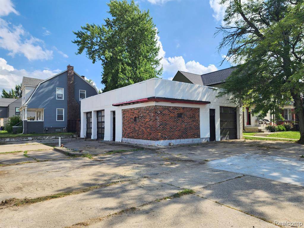Detroit, MI 48202,8041 John R Street