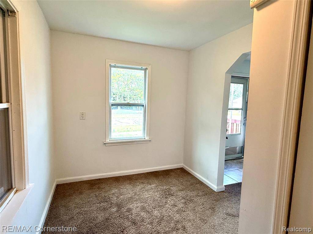Westland, MI 48185,35209 Sheridan Avenue