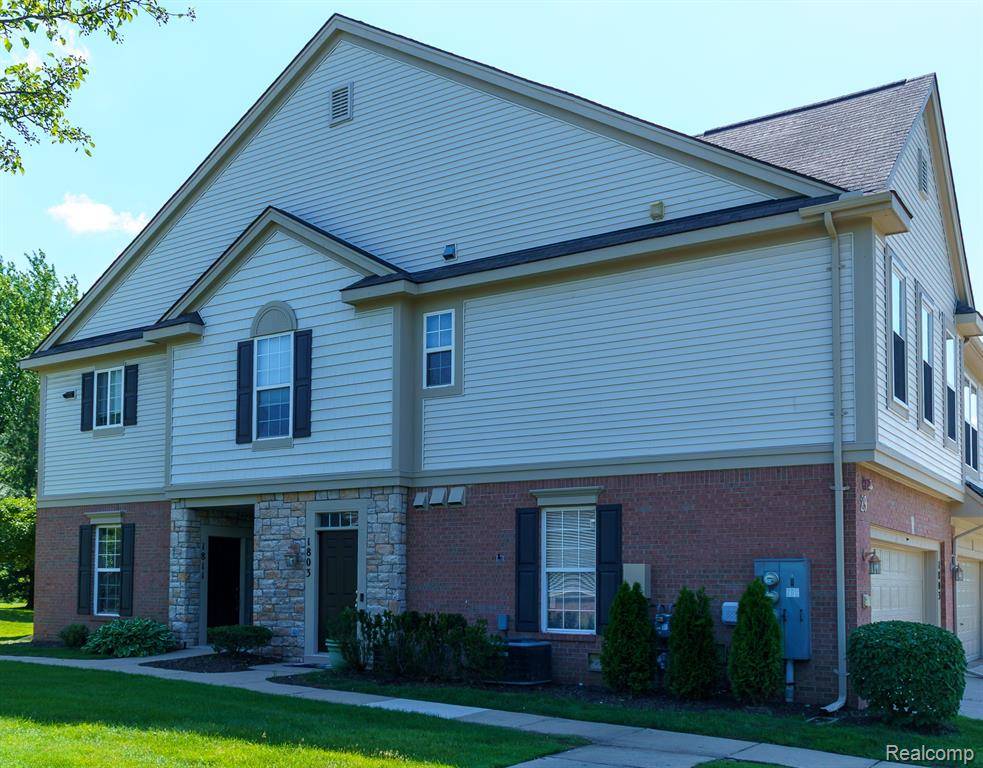 Canton Twp, MI 48188,1803 Pinecroft Drive