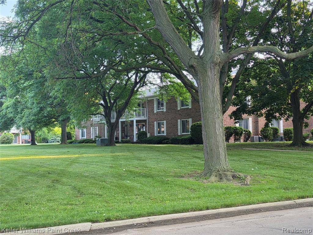 Clinton Twp, MI 48038,42231 Toddmark Lane