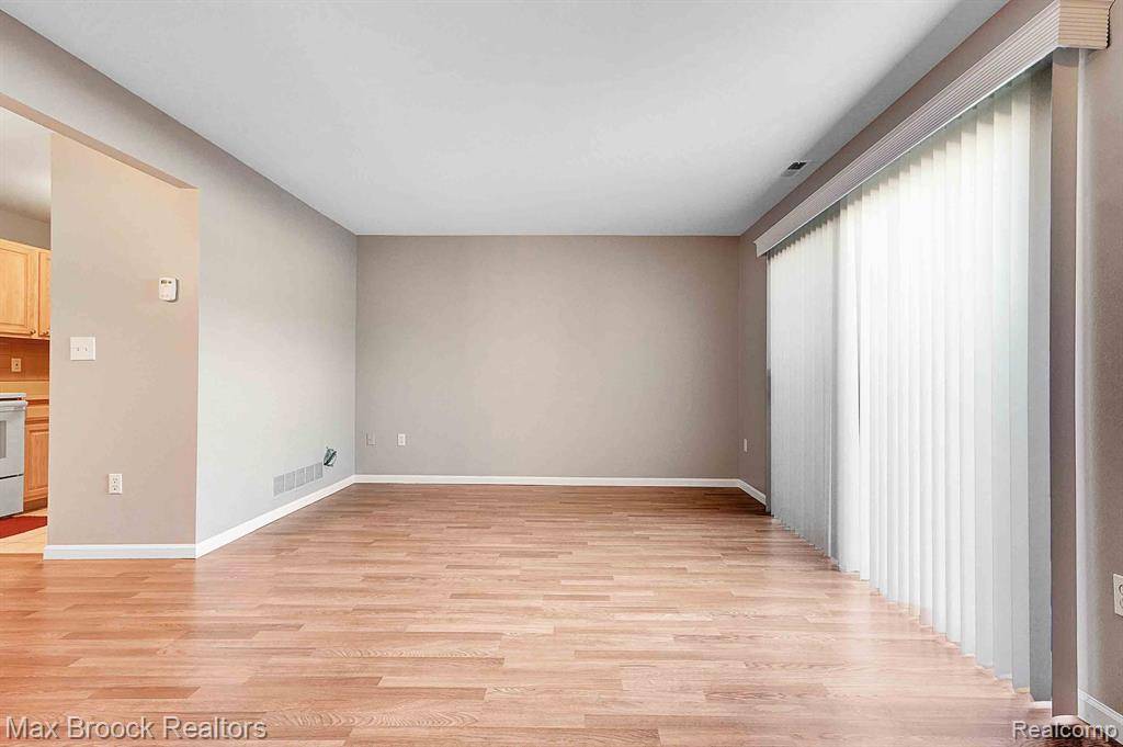 Chesterfield Twp, MI 48047,50406 BAY Run S