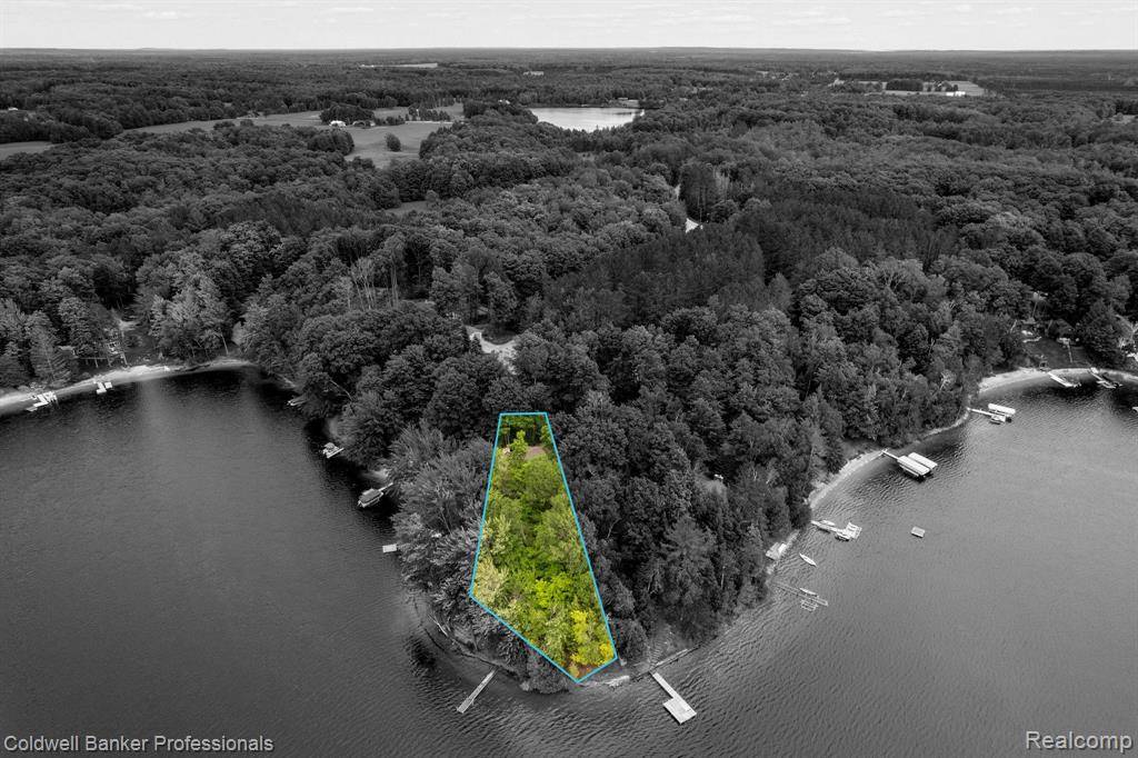 Chester Twp, MI 49735,1604 SHALLOW SHORES Drive