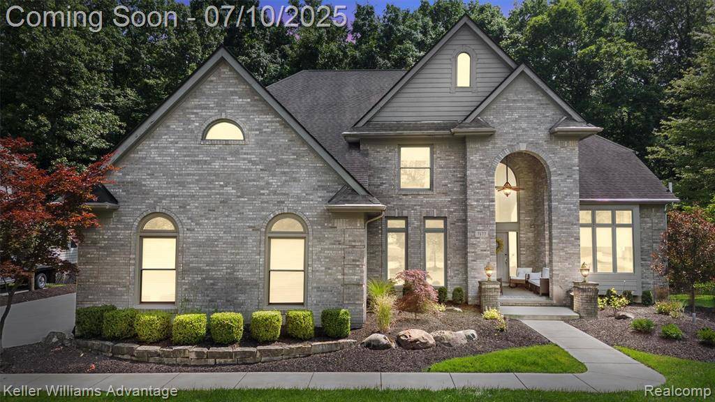 West Bloomfield Twp, MI 48323,7177 S Oak Court W