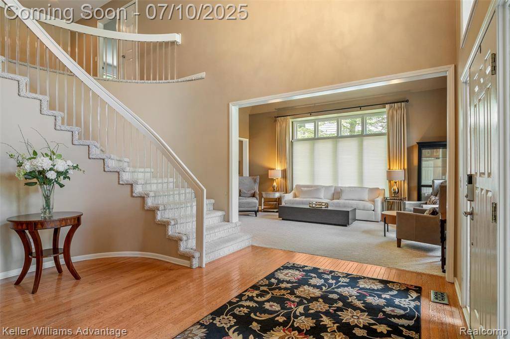 West Bloomfield Twp, MI 48323,7177 S Oak Court W