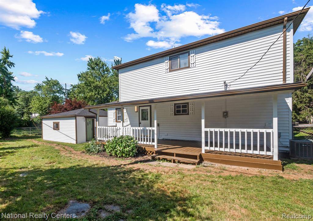 Waterford Twp, MI 48327,1089 Tecumseh Avenue