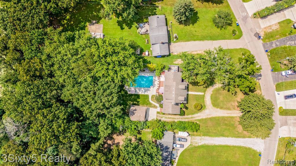 Waterford Twp, MI 48329,4375 Island Park Drive