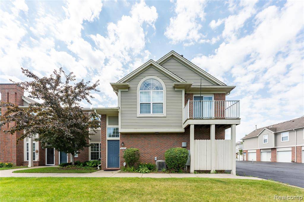Shelby Twp, MI 48317,2165 LEIGHTON DR