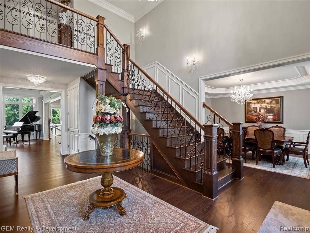 Novi, MI 48167,47545 Casa Loma Court