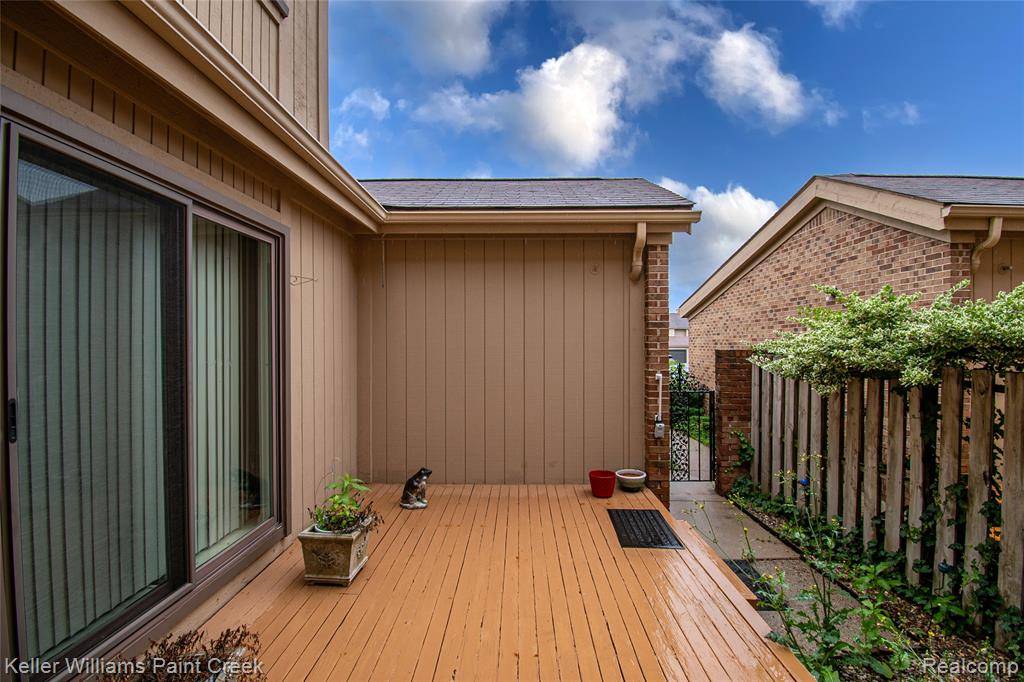 West Bloomfield Twp, MI 48322,6281 Potomac Circle