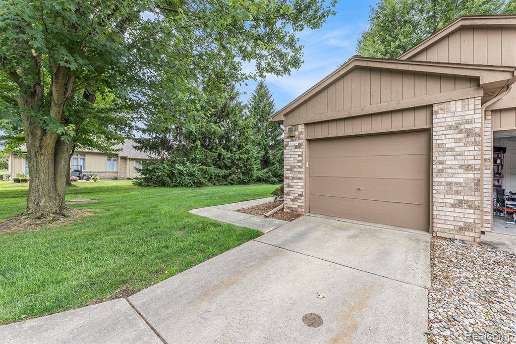 Clinton Twp, MI 48038,41455 Clinton Grove Drive