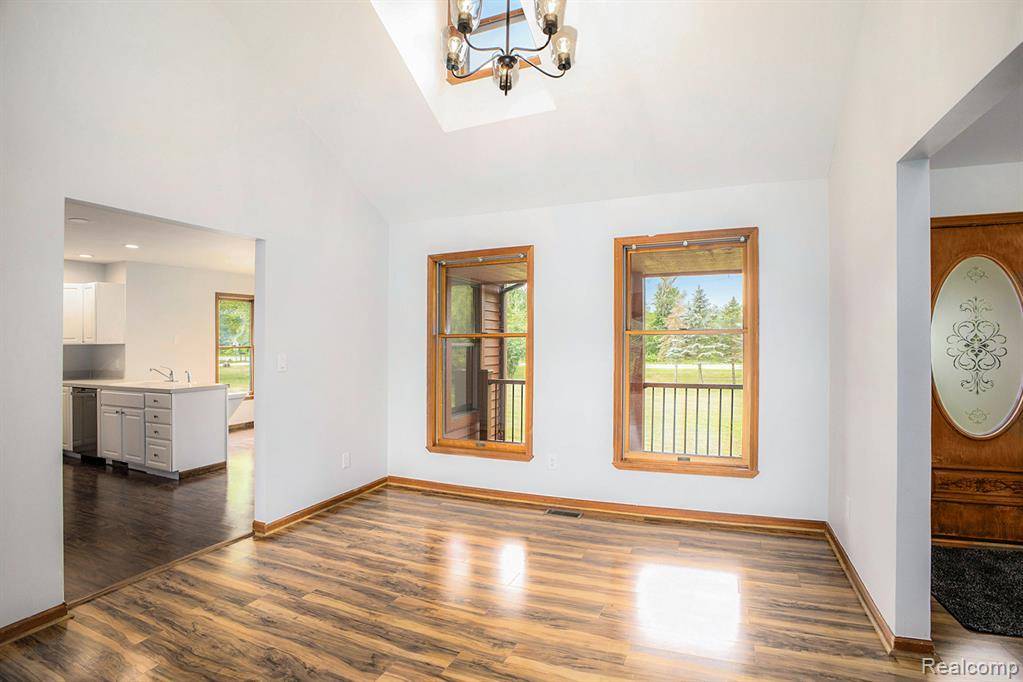 White Lake Twp, MI 48386,161 Oxbow Oxbow Lake Road