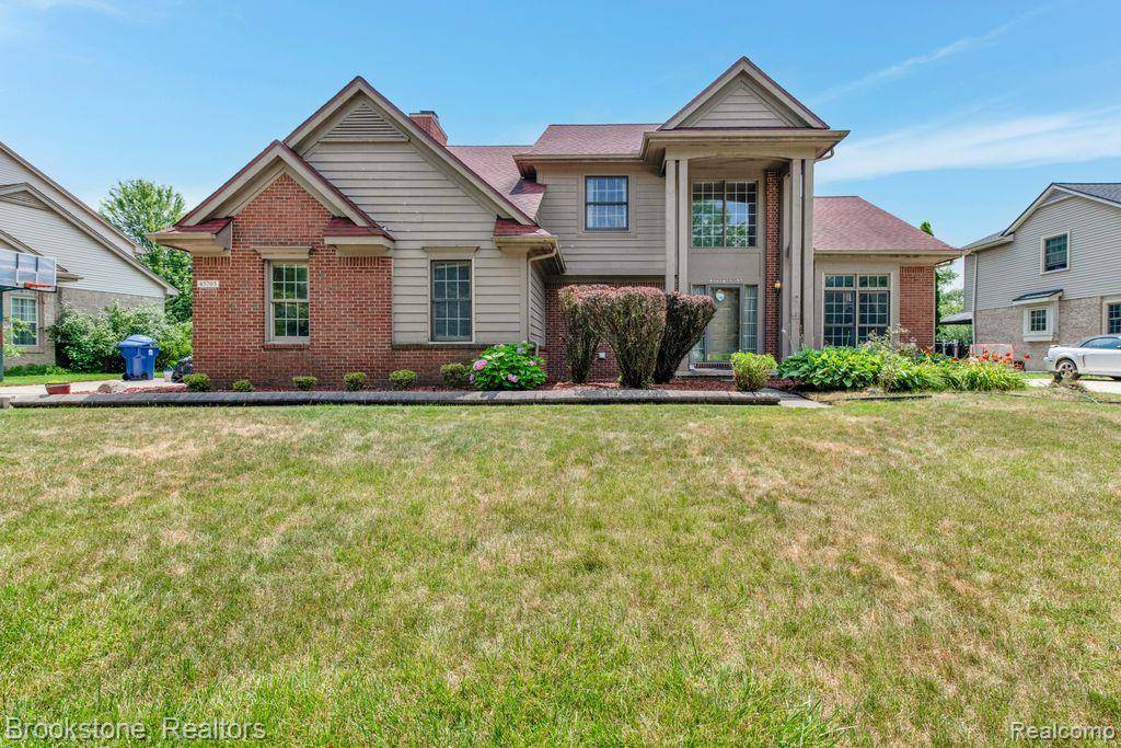 Canton Twp, MI 48187,45705 Henley Drive