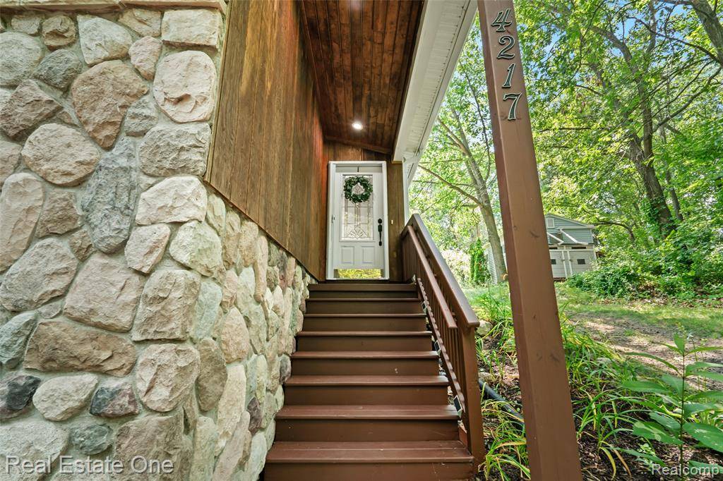 Brighton, MI 48114,4217 Link Avenue
