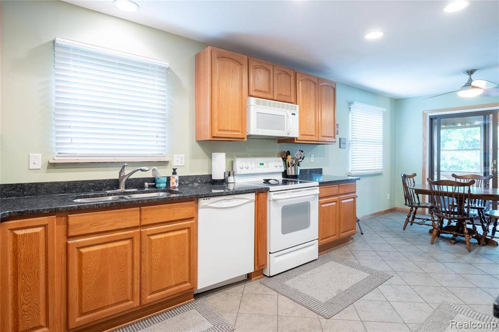Somerset Twp, MI 49233,13915 Grandpoint Drive