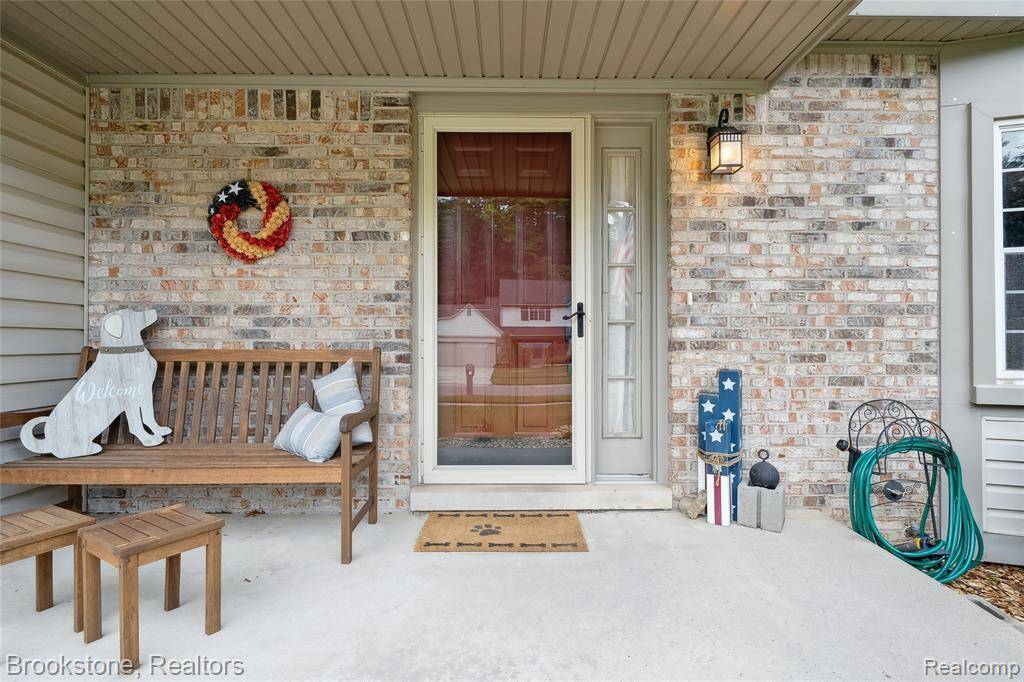 Waterford Twp, MI 48329,4188 Hardwich Drive