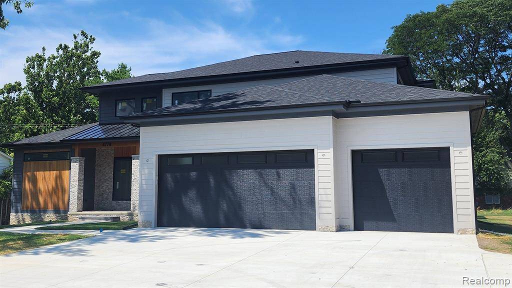 Bloomfield Twp, MI 48301,4776 WALNUT LAKE Road