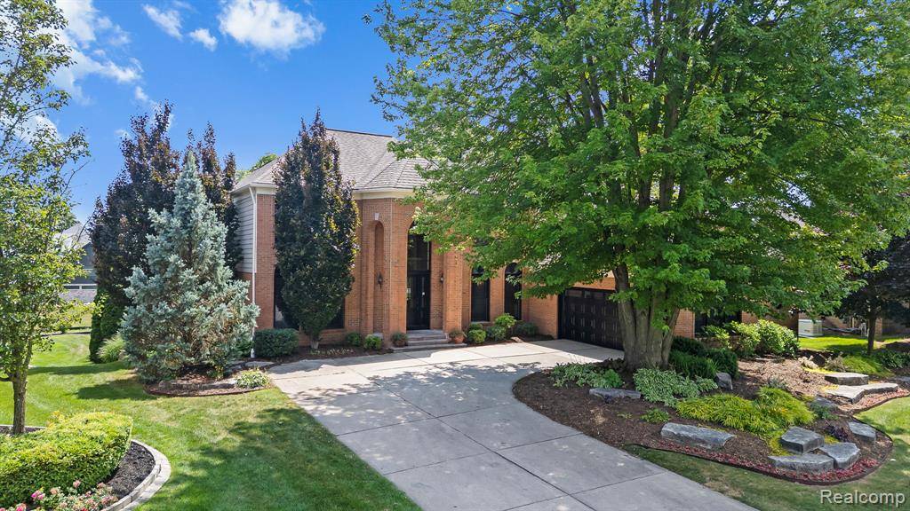 Orion Twp, MI 48362,1257 Lake Shore Boulevard