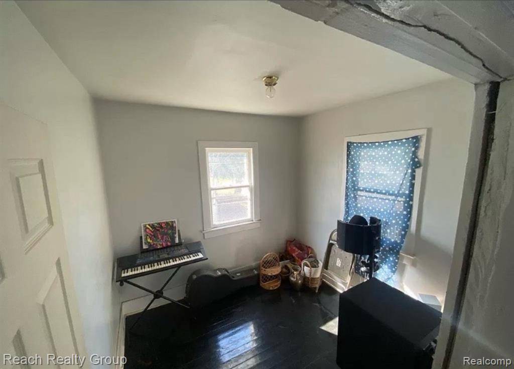 Flint, MI 48507,741 Barrie Avenue
