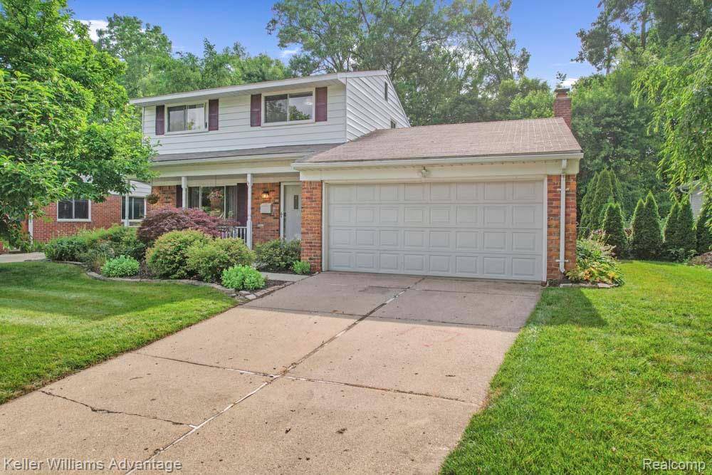 Plymouth, MI 48170,9157 Hackberry Avenue