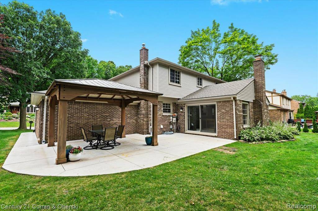 Northville, MI 48168,42369 Crestview Circle