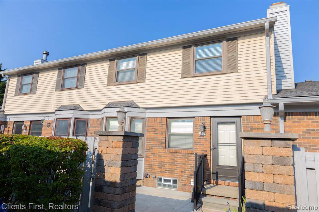 Canton Twp, MI 48188,1921 Vine Way Drive 37