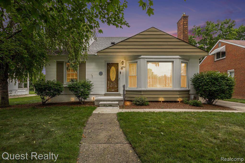 Oak Park, MI 48237,13700 Winchester Street