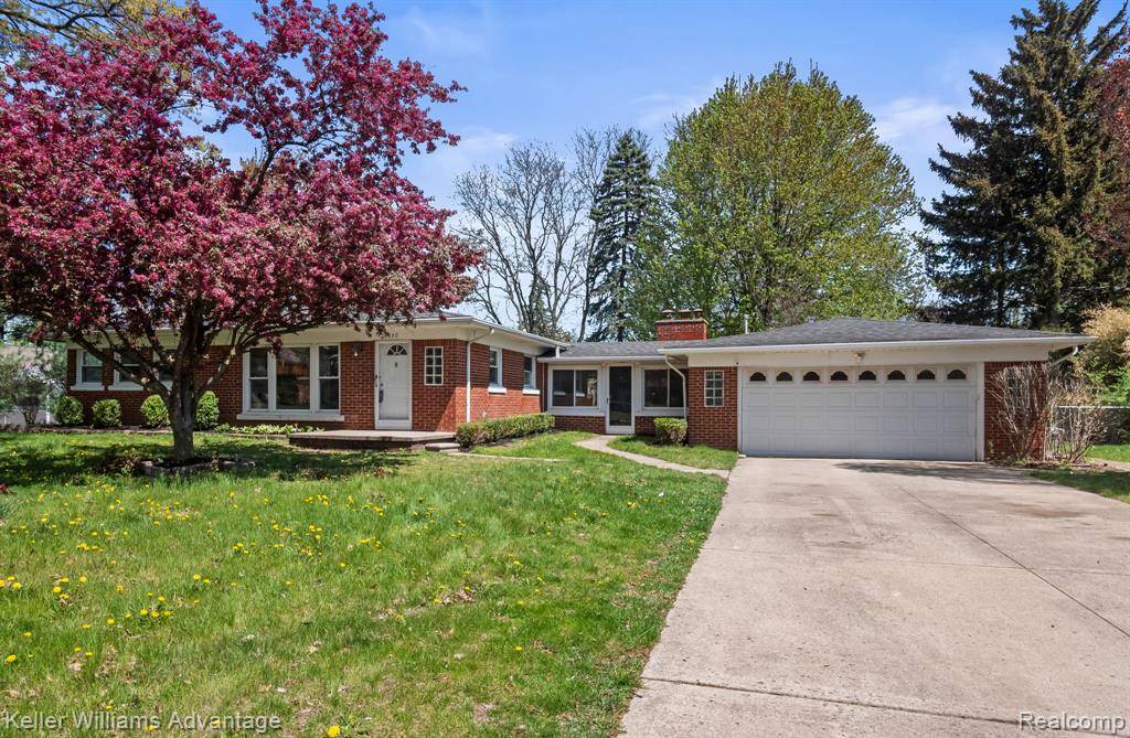 Livonia, MI 48152,18840 SUSANNA Drive