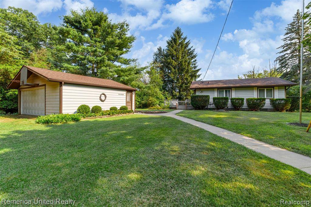 Hamburg Twp, MI 48169,3616 Mary Ann Drive