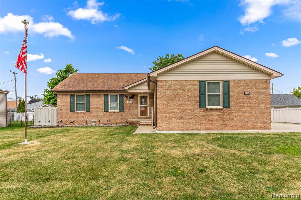 Riverview, MI 48193,17054 Matthews Street