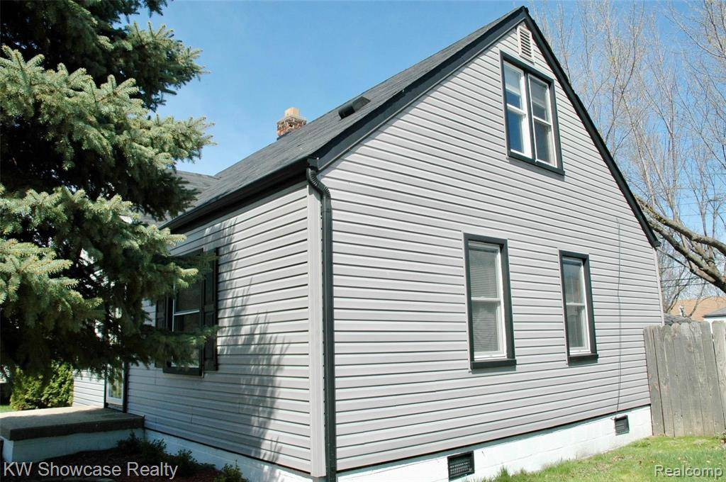 Royal Oak, MI 48067,1815 DALLAS Avenue