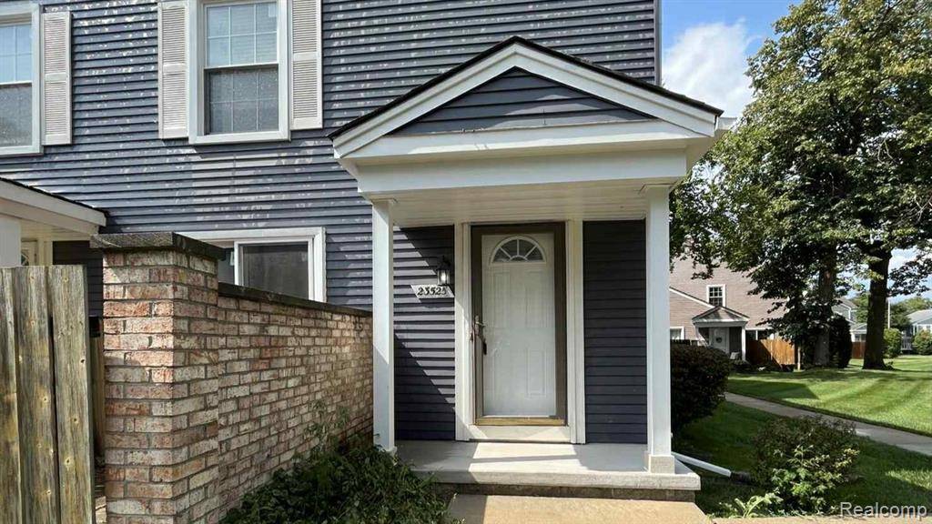 Novi, MI 48375,23525 Stonehenge Boulevard