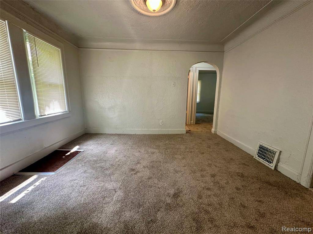 Detroit, MI 48227,14905 LITTLEFIELD Street
